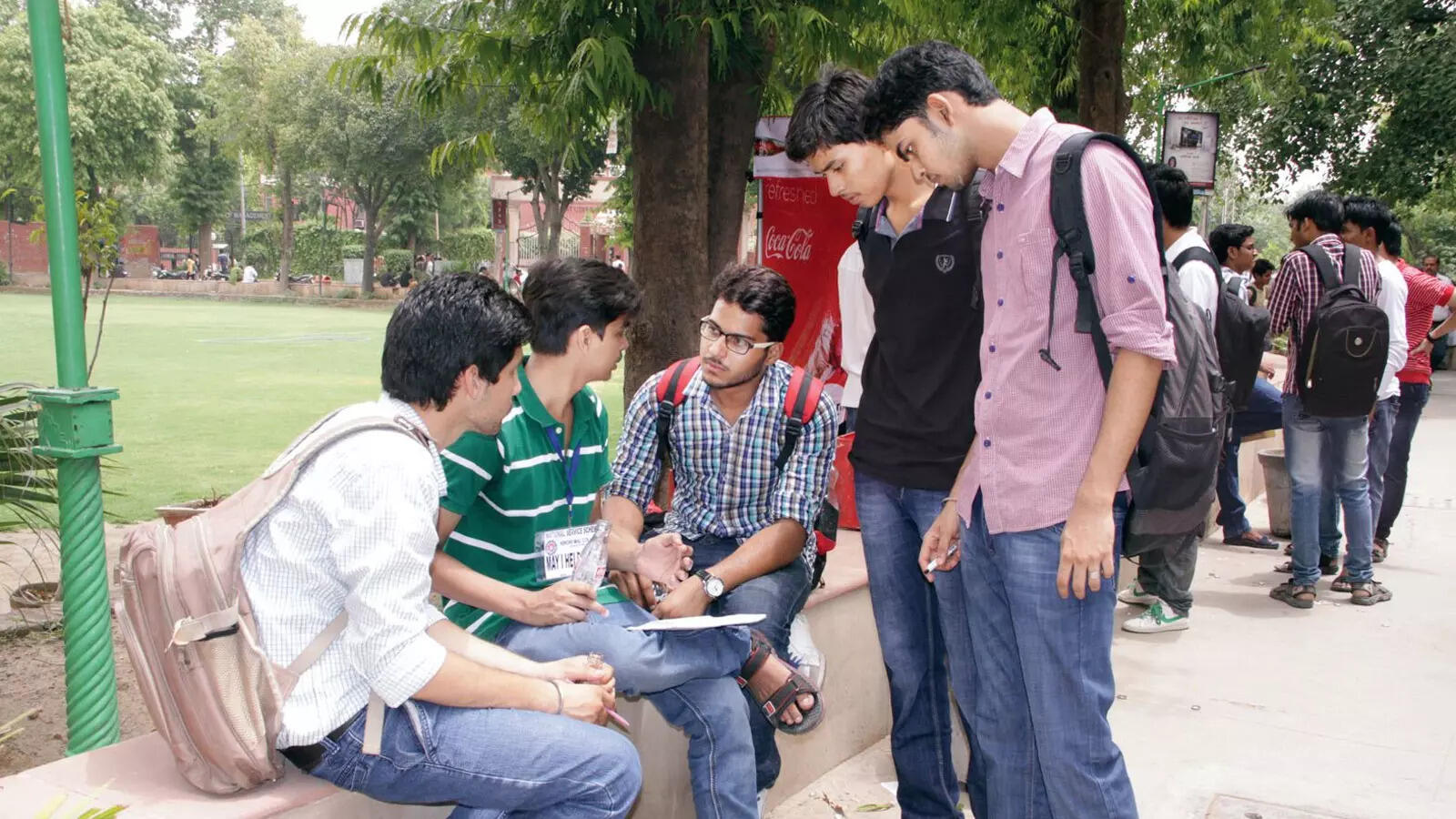 Canada’s Visitor Record Applications After the End of Flagpoling: What Students and Workers Should Know