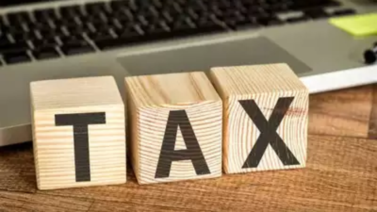 Govt considers income tax relief for those earning up to Rs 15 lakh: Report