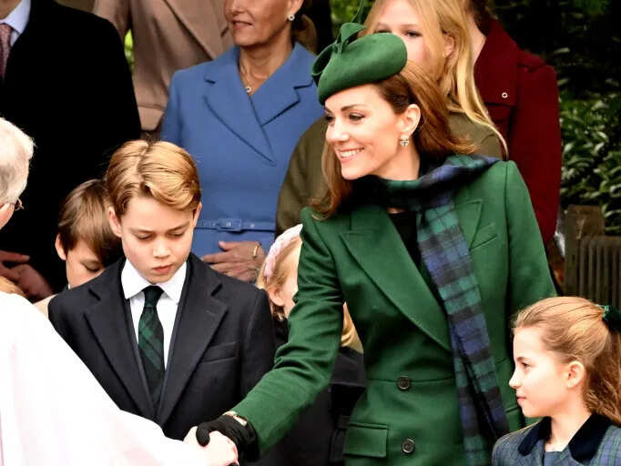 Hidden meaning of Kate Middleton's Christmas earrings