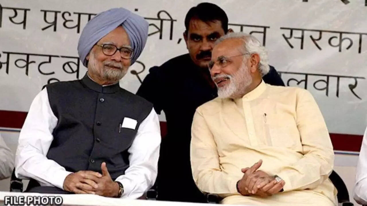 ‘India mourns the loss of one of its most distinguished leaders’: PM Modi pays tribute to Manmohan Singh