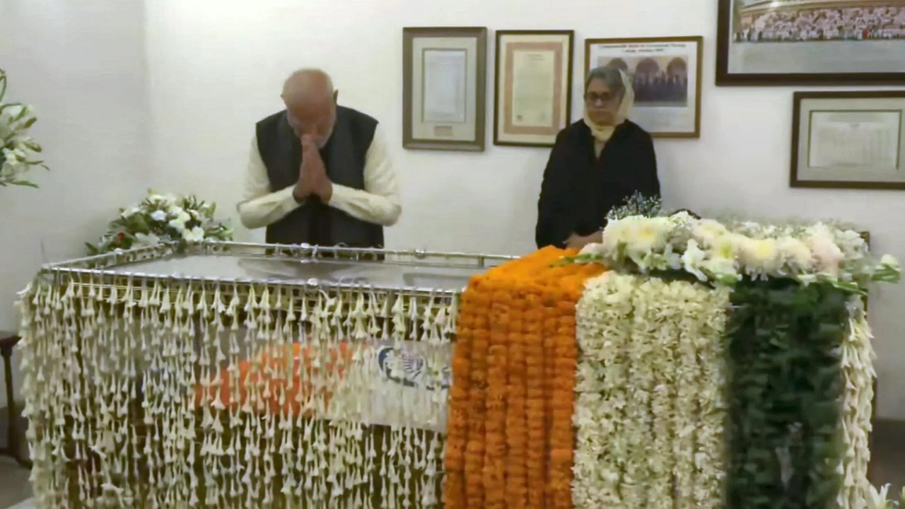 ‘His life was reflection of his honesty’: PM Modi pays tribute to Manmohan Singh