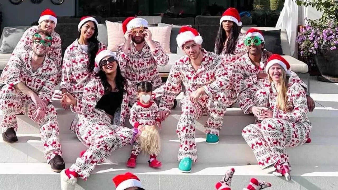 Priyanka and Nick celebrate Christmas with Malti in LA