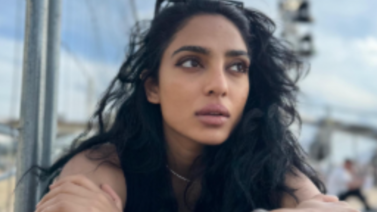 Sobhita Dhulipala celebrates a magical 2024