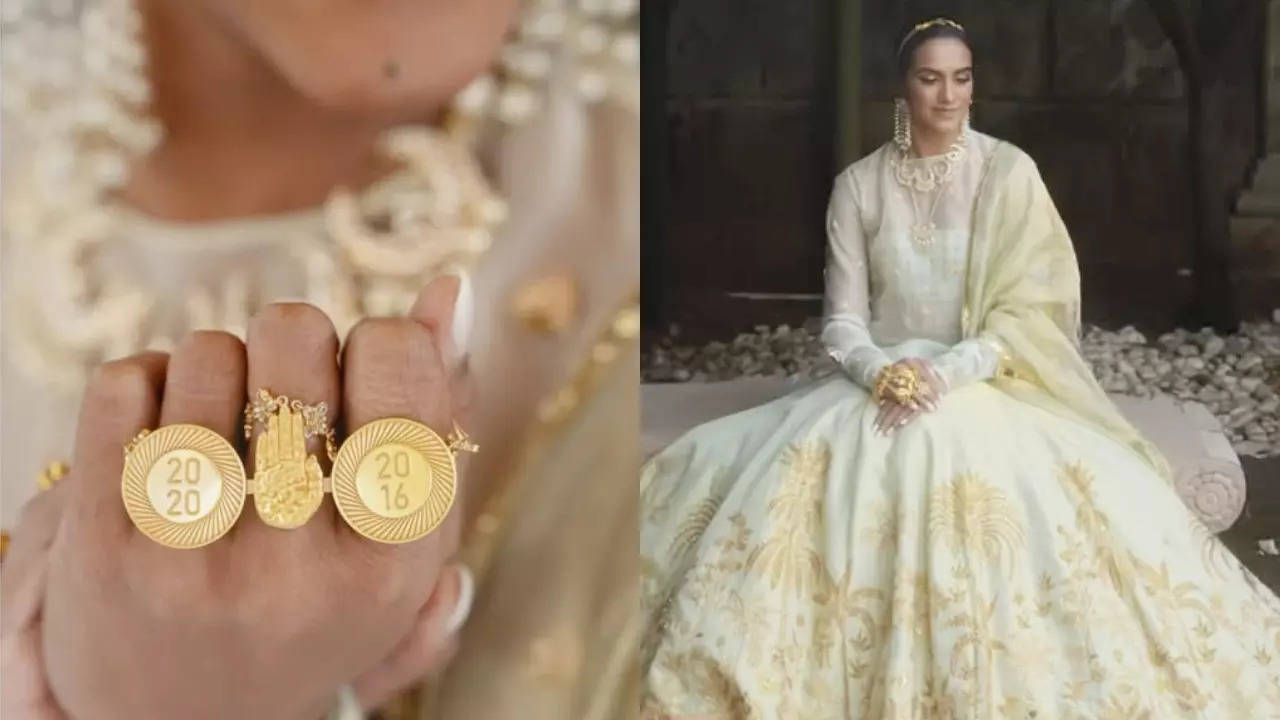 You cant miss bride PV Sindhu's Olympic medal ring