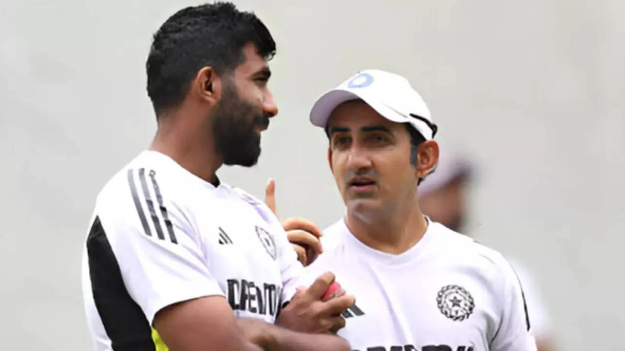 Gambhir has serious lengthy chats with Bumrah, Agarkar