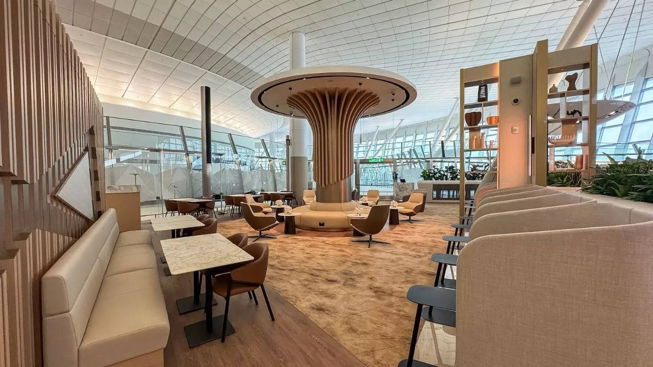 Etihad opens US pre-clearance lounge at Abu Dhabi's Zayed International Airport