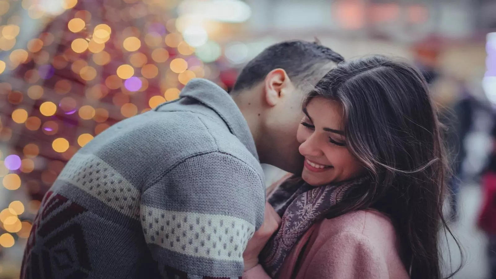 5 Zodiac Signs Predicted to Meet Their Soulmates in 2025