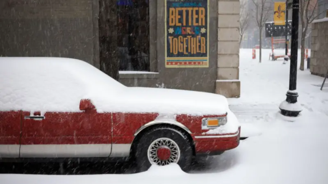 Roads covered in snow, cars stranded: Severe winter storm hits US