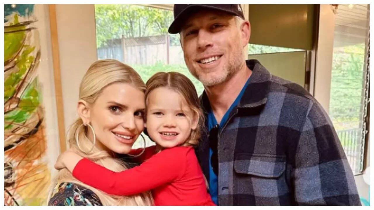 Jessica Simpson-Eric Johnson SPLIT; end 10-yr marriage