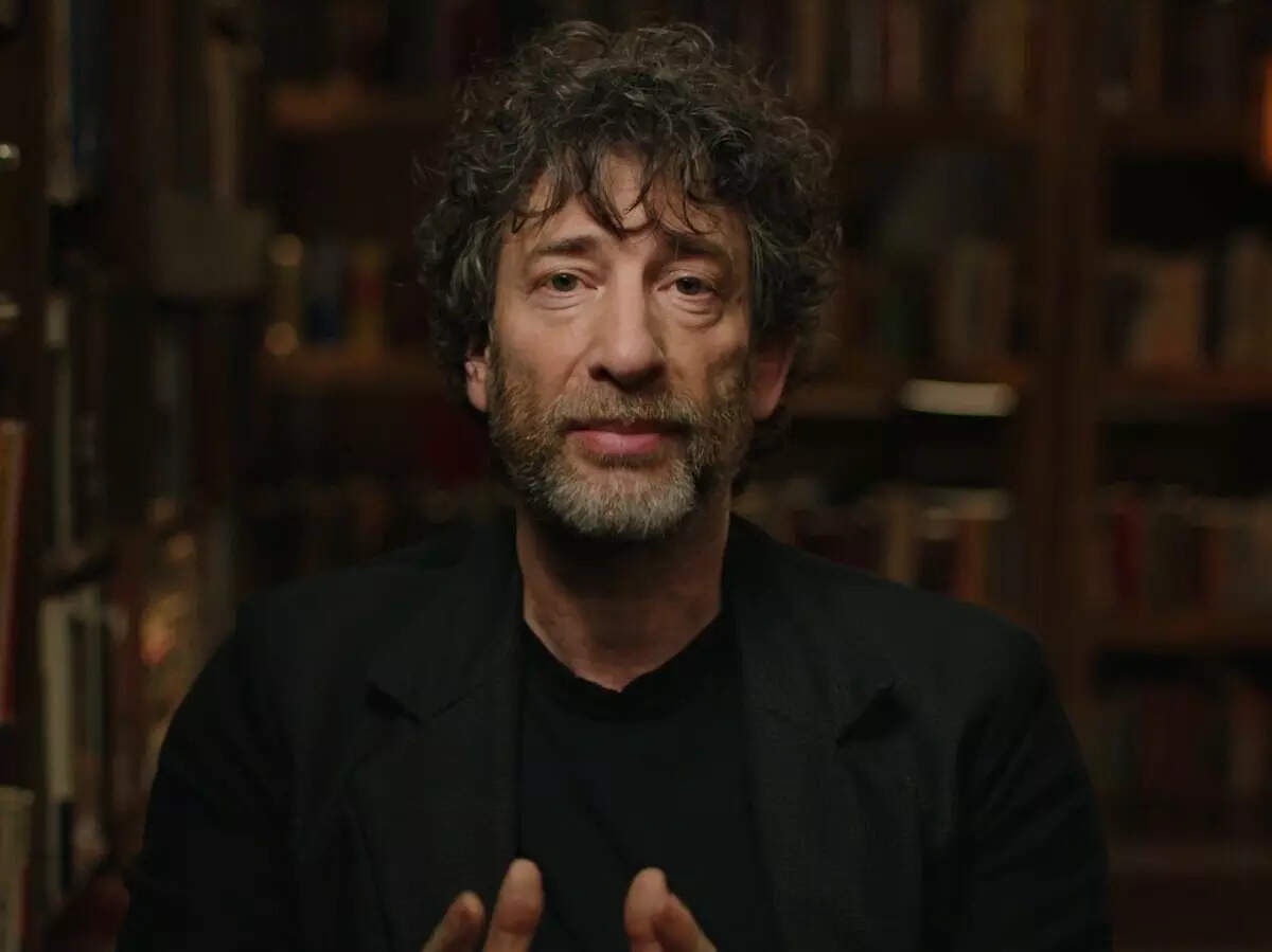 9 Neil Gaiman books that have captivated school students worldwide