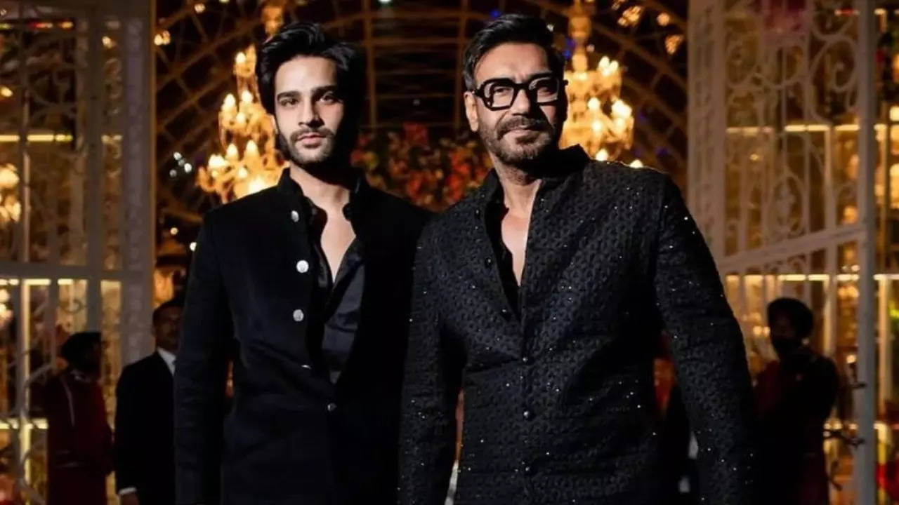 Ajay Devgn influenced his nephew Aaman when he was 15