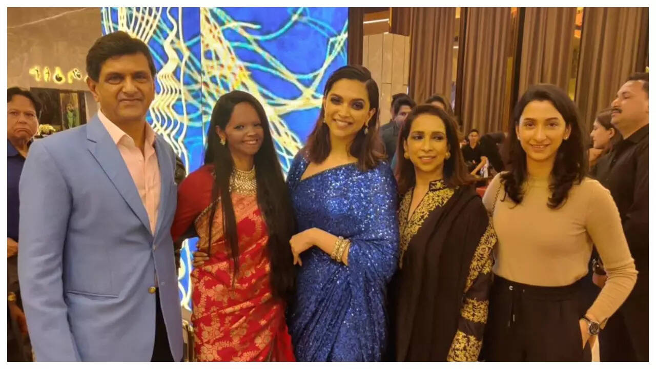 DP shines in a blue sequin saree in old pic