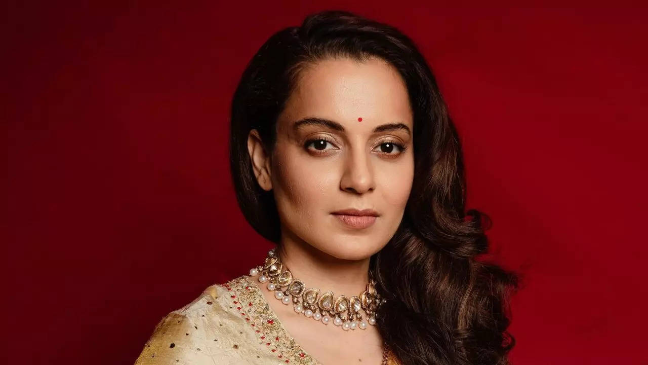 Kangana reveals she mortgaged her house to make Emergency