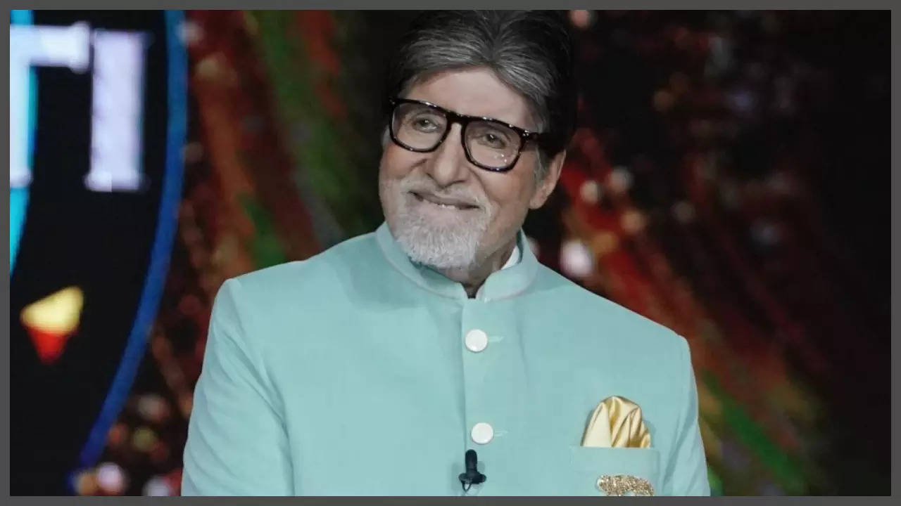 Big B sells duplex apartment in Mumbai for Rs 83 crore