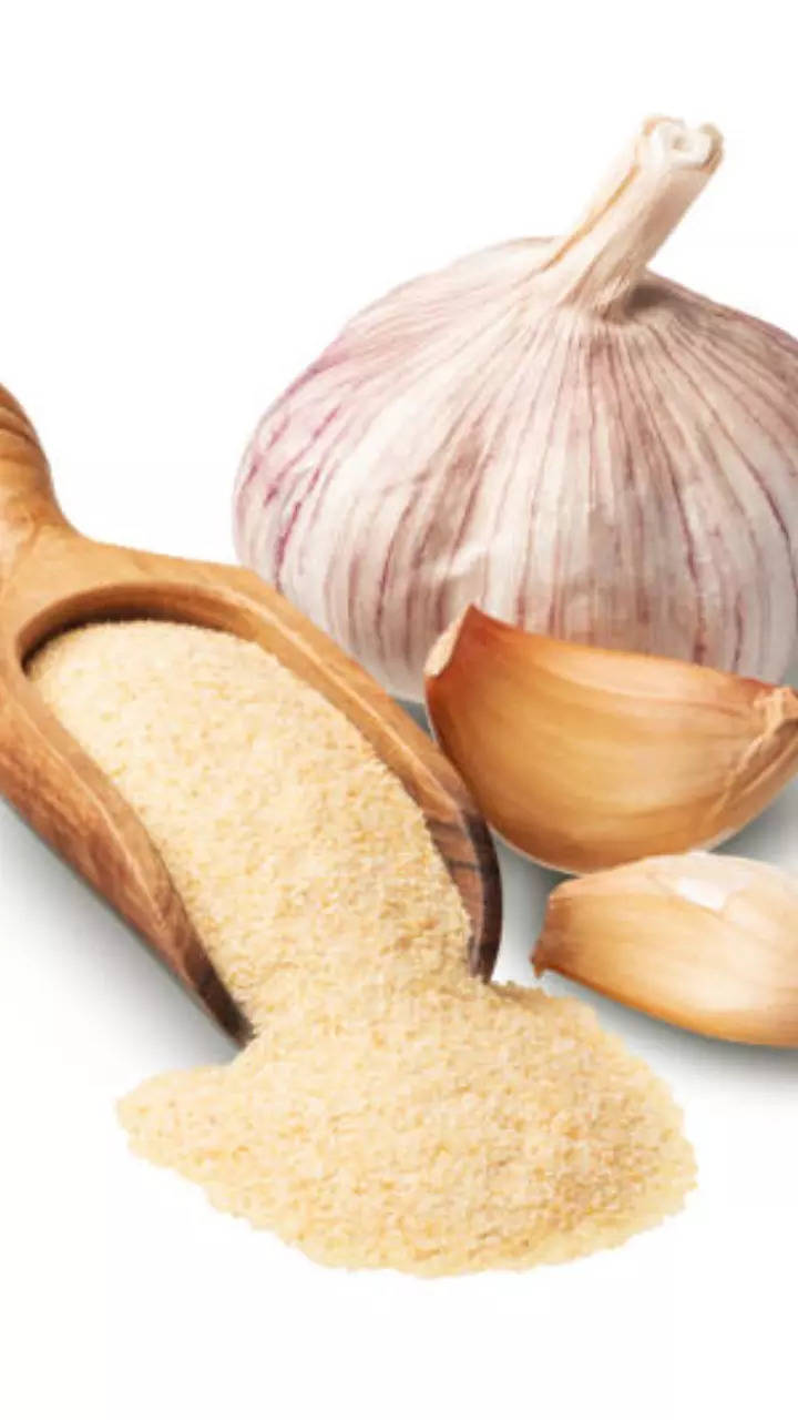 How to use garlic powder to stop hair fall