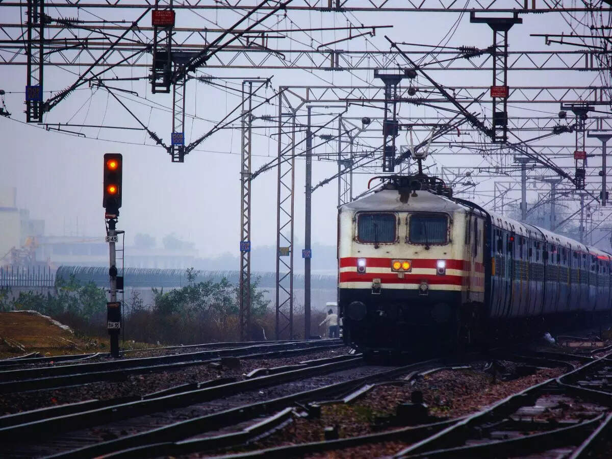 Indian Railways is all set to launch Ahmedabad-Udaipur Vande Bharat Express