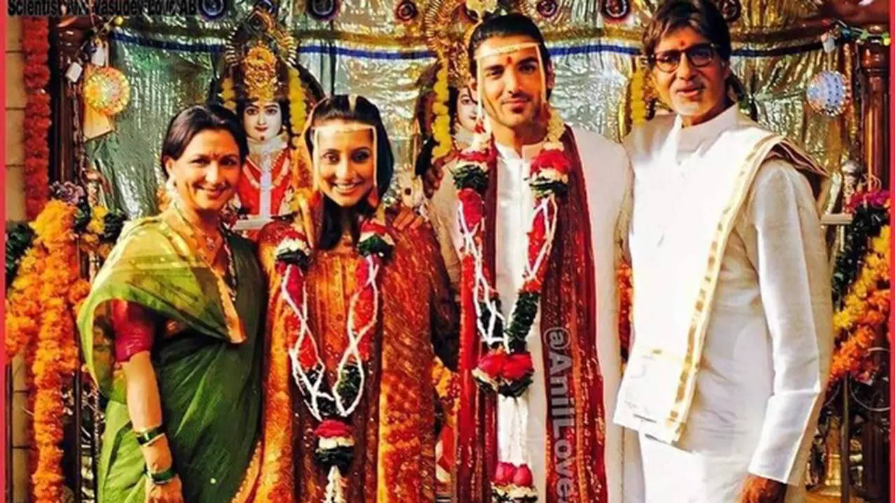 Anusha reunites with her ‘First father-in-law Big B