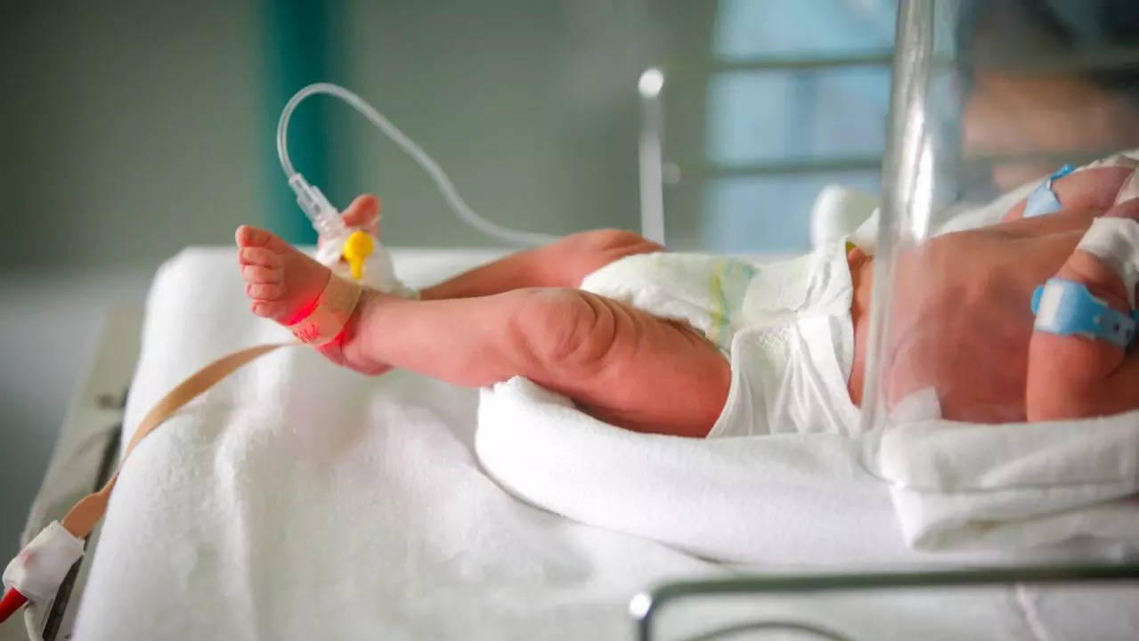 Why Indian moms are rushing for premature deliveries in US and reasons to exercise caution