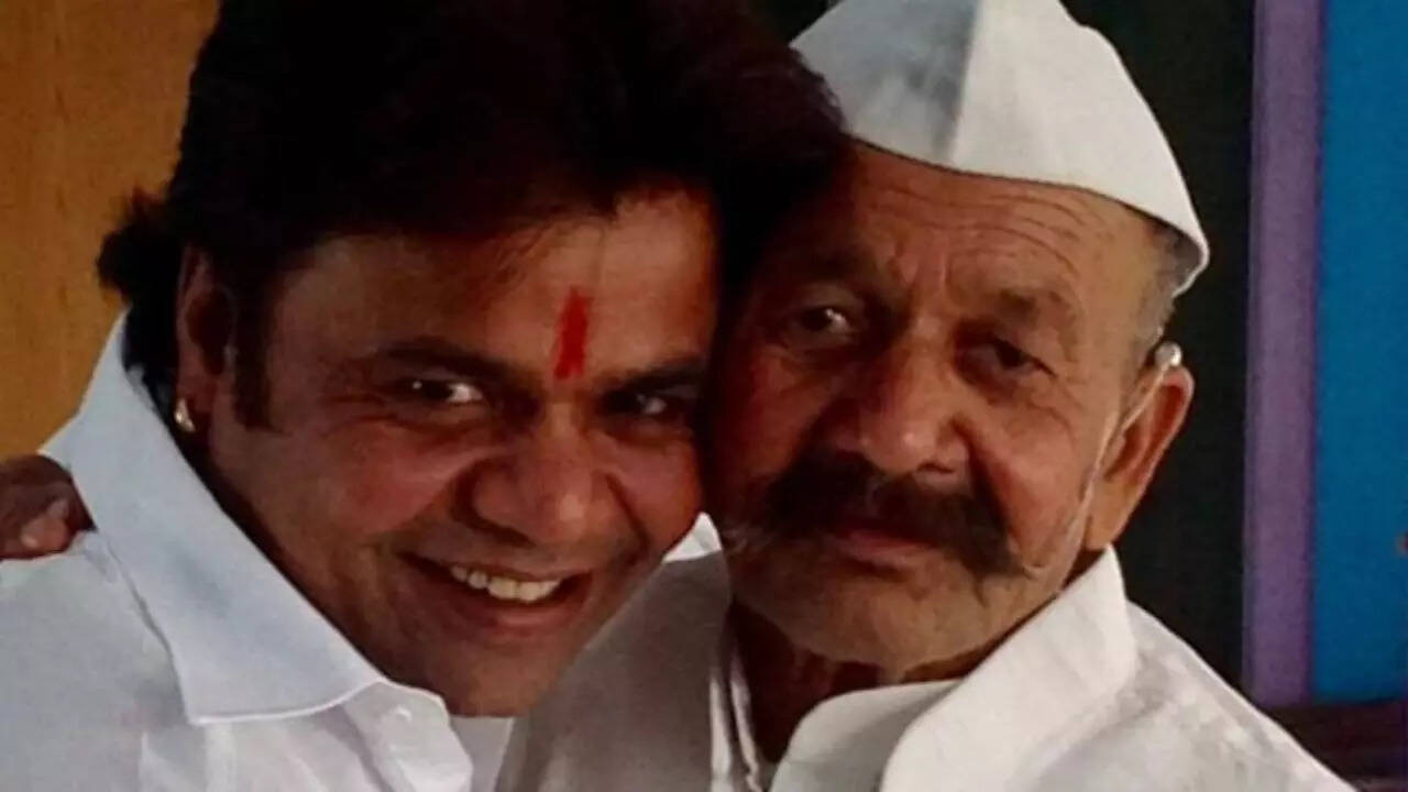Rajpal Yadav opens up on his father’s death - Exclusive