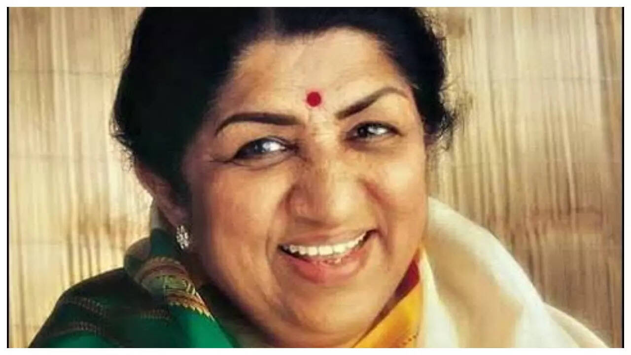 THIS song by Lata Mangeshkar rivaled ‘Ae Mere Watan Ke'