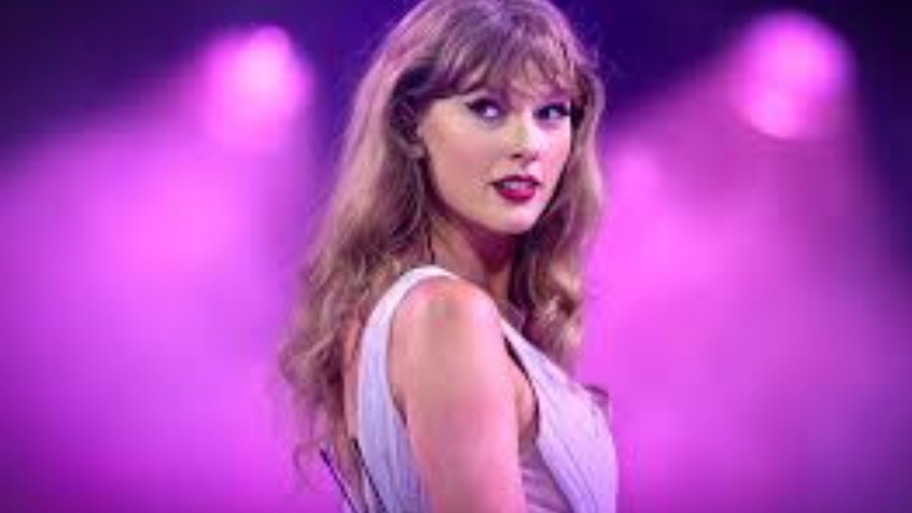 Is Taylor Swift hiding a ring? Engagement rumors heat up