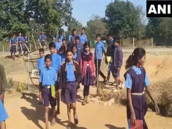 Chhattisgarh Adopts 'Bagless' Learning Model in Balrampur