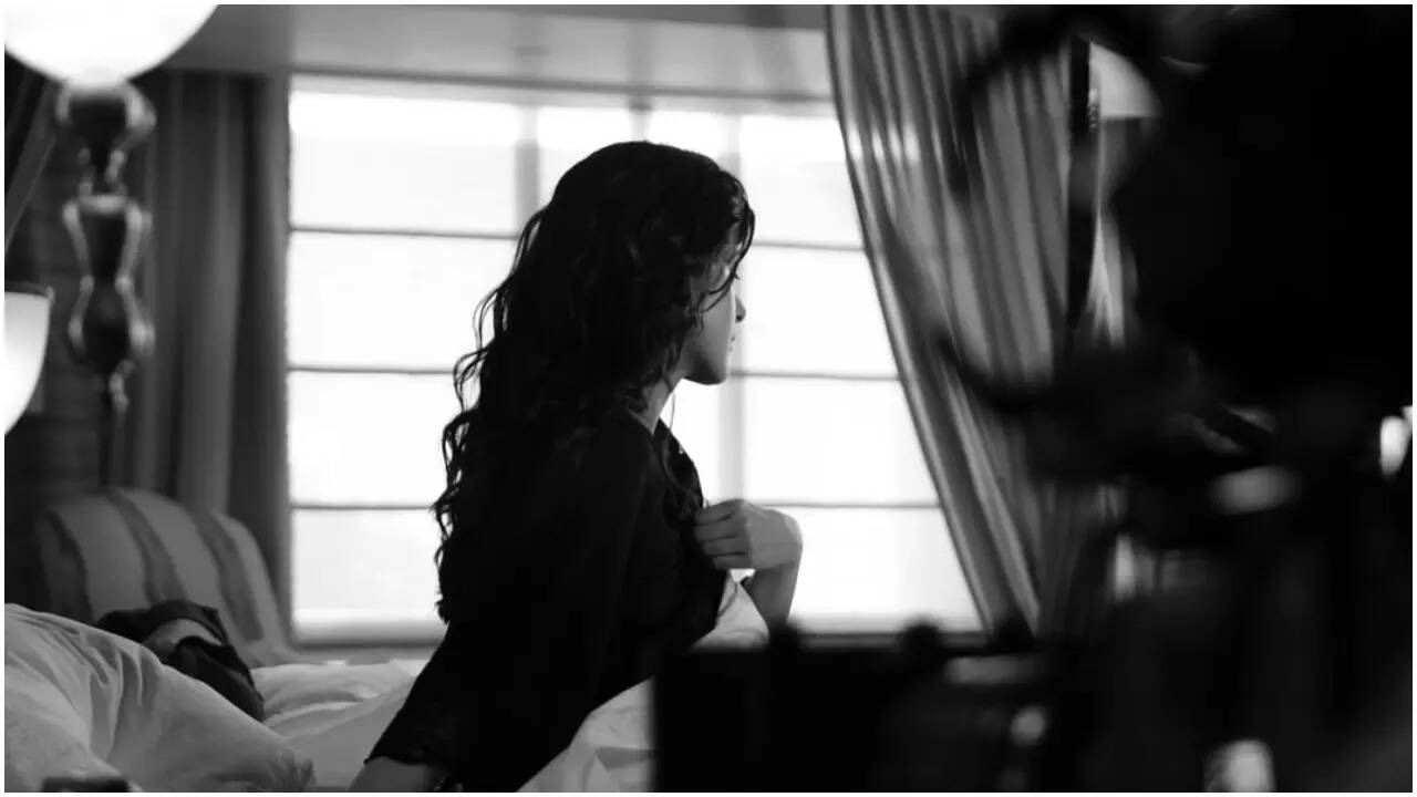 Shanaya wraps up shooting for debut film shares BTS