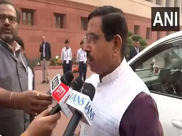 Budget will be pro-poor, pro-middle class: Union minister Pralhad Joshi