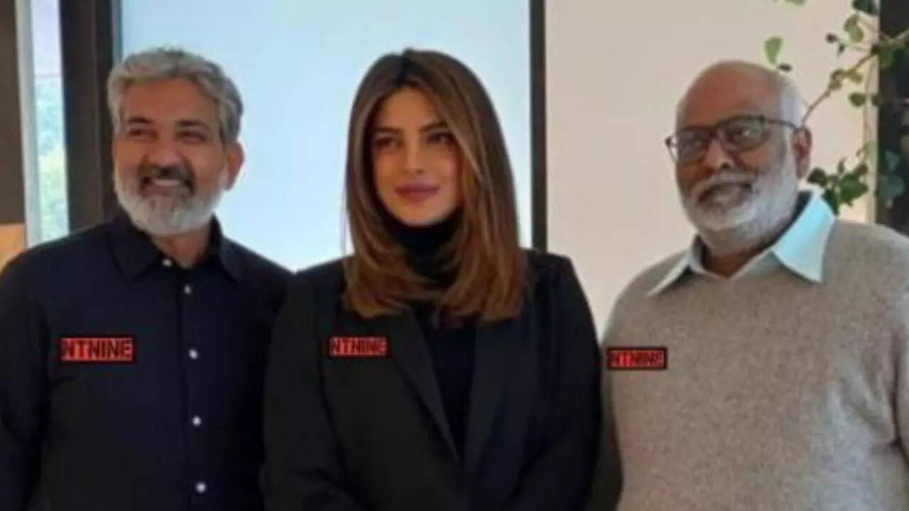 PC takes a break from the 'SSMB29' shoot