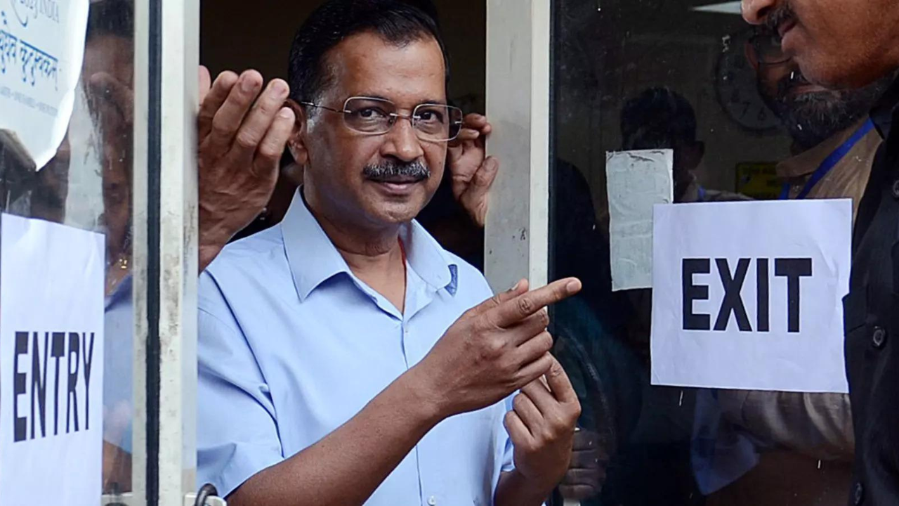 Has Delhi pressed 'exit' button for AAP?