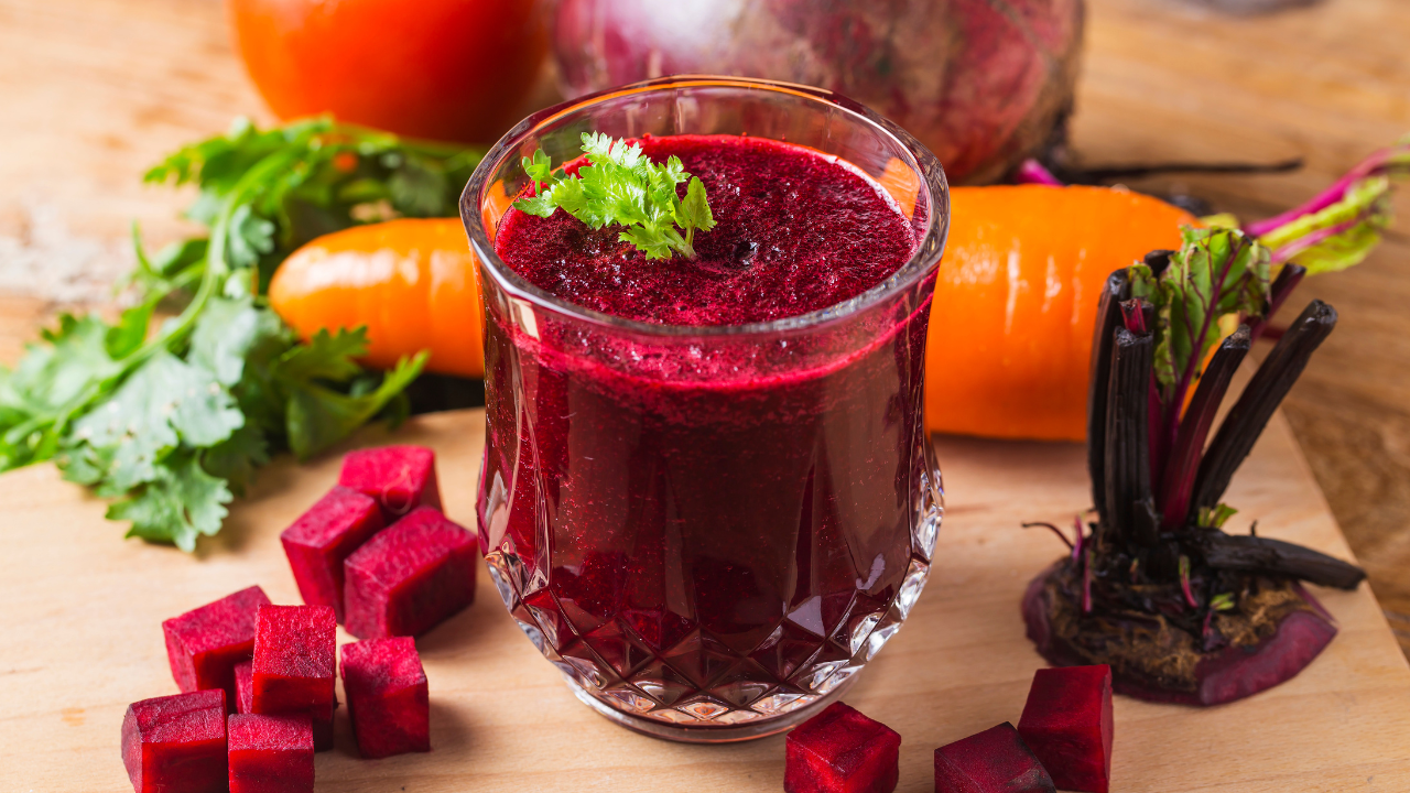 Study says drinking beetroot juice can keep you young; 5 more impressive benefits