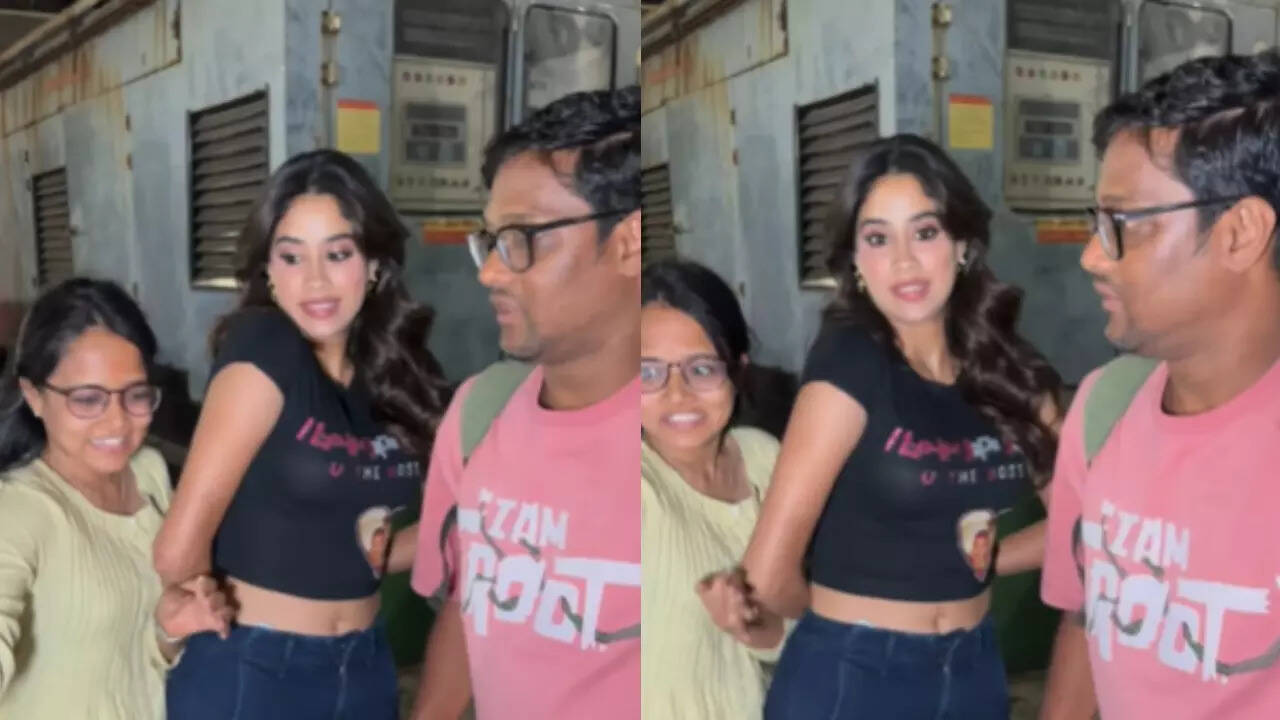 Janhvi mobbed by fans at the 'Loveyapa' screening