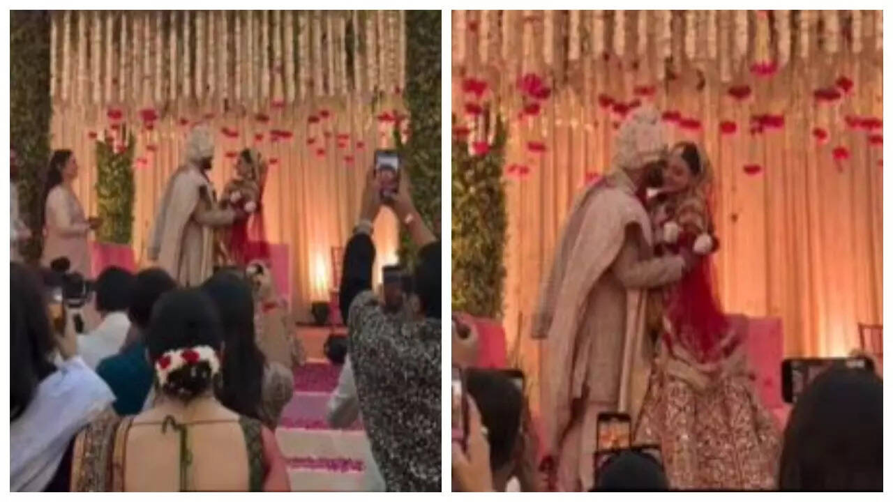 Siddharth kisses bride Neelam after jaimala ceremony: VIDEO