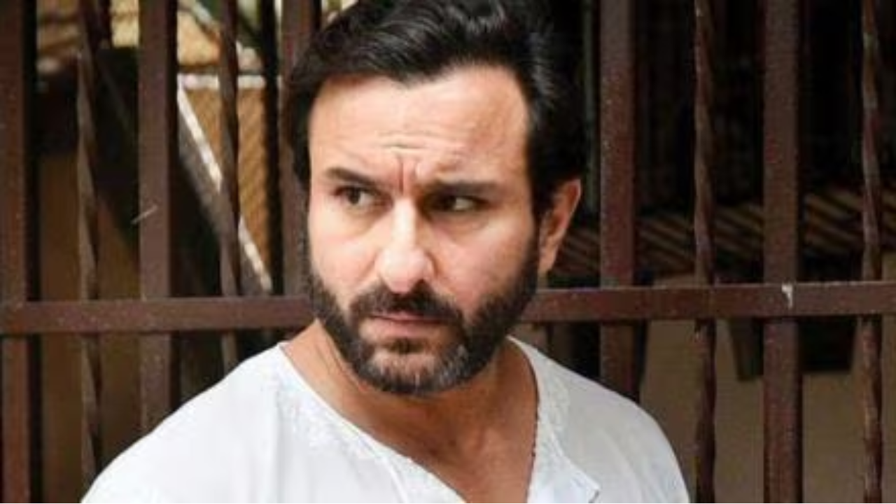 When Saif was attacked in a Delhi nightclub