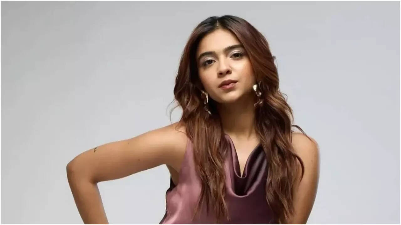 Apoorva's Udaipur event canceled, Karni Sena warns