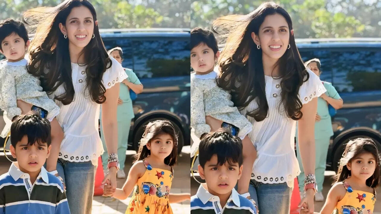 Shloka Ambani joins Randhir’s 78th bash with kids