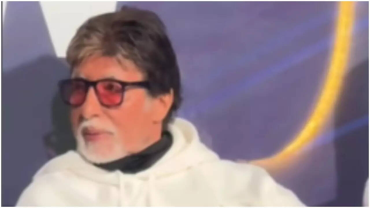 Amitabh's heartwarming blessing of a newborn goes viral