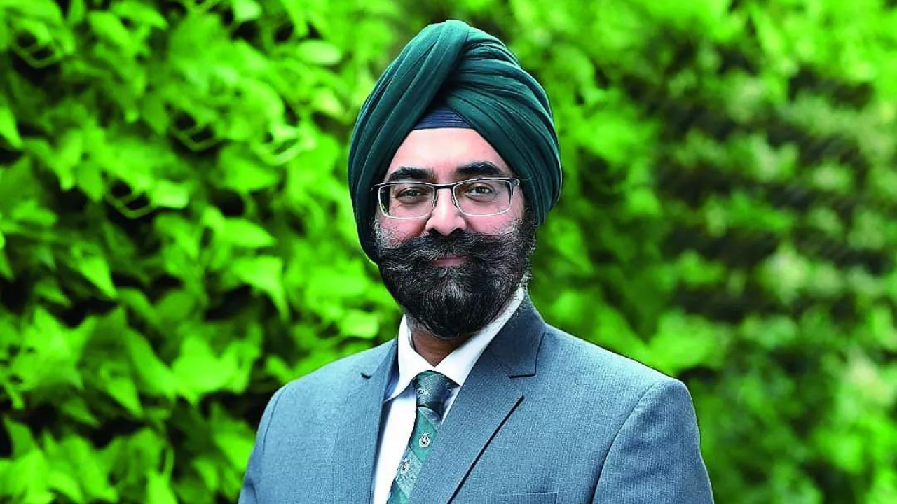 PD Singh to take over as StanChart CEO from Zarin Daruwala