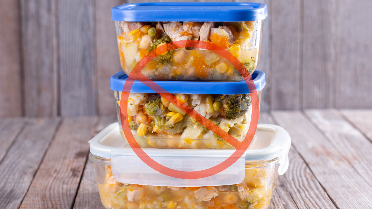 Eating from plastic containers increases heart failure risk, study reveals