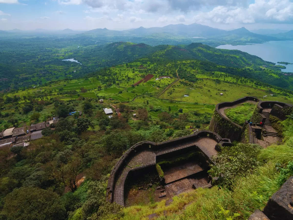 6 legendary Maratha forts in Maharashtra you should visit