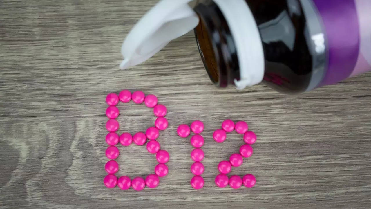 Can ‘healthy’ (but not high) Vitamin B12 levels still harm your brain? New study raises concern