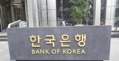 The Headlines – South Korea cuts growth outlook, interest rates amid tariff fears