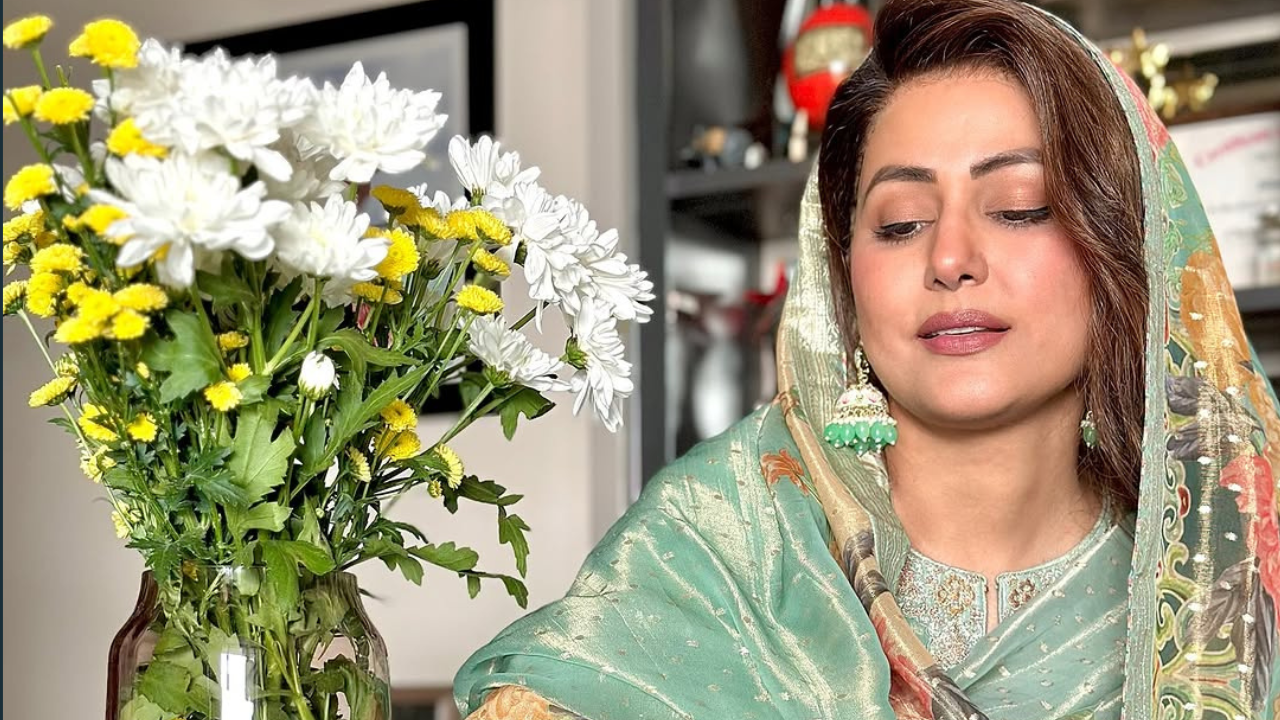 Hina Khan fasting during Ramadan after cancer recovery: Should survivors consider fasting?