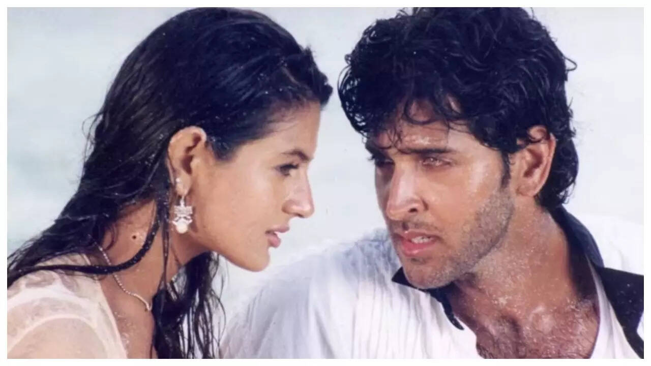 Ameesha reveals she conned Hrithik Roshan on KNPH set