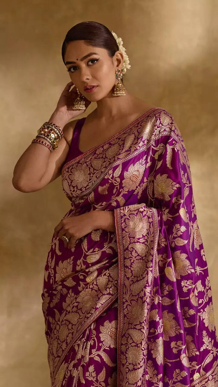 10 times Mrunal Thakur proved she's a saree slayer