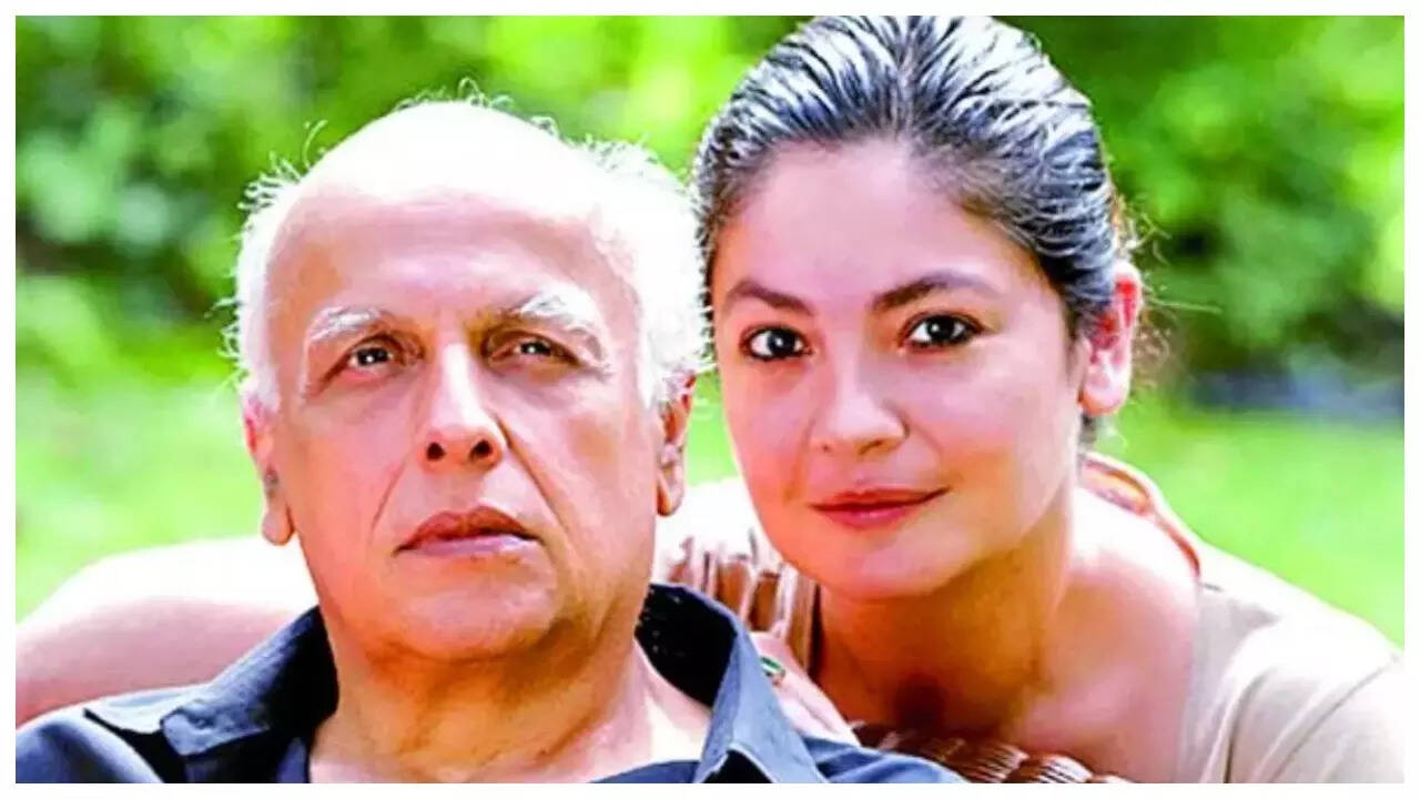 When Pooja talked about magazine kiss with Mahesh Bhatt