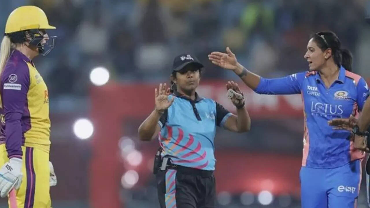 Harmanpreet fined for Code of Conduct breach in WPL