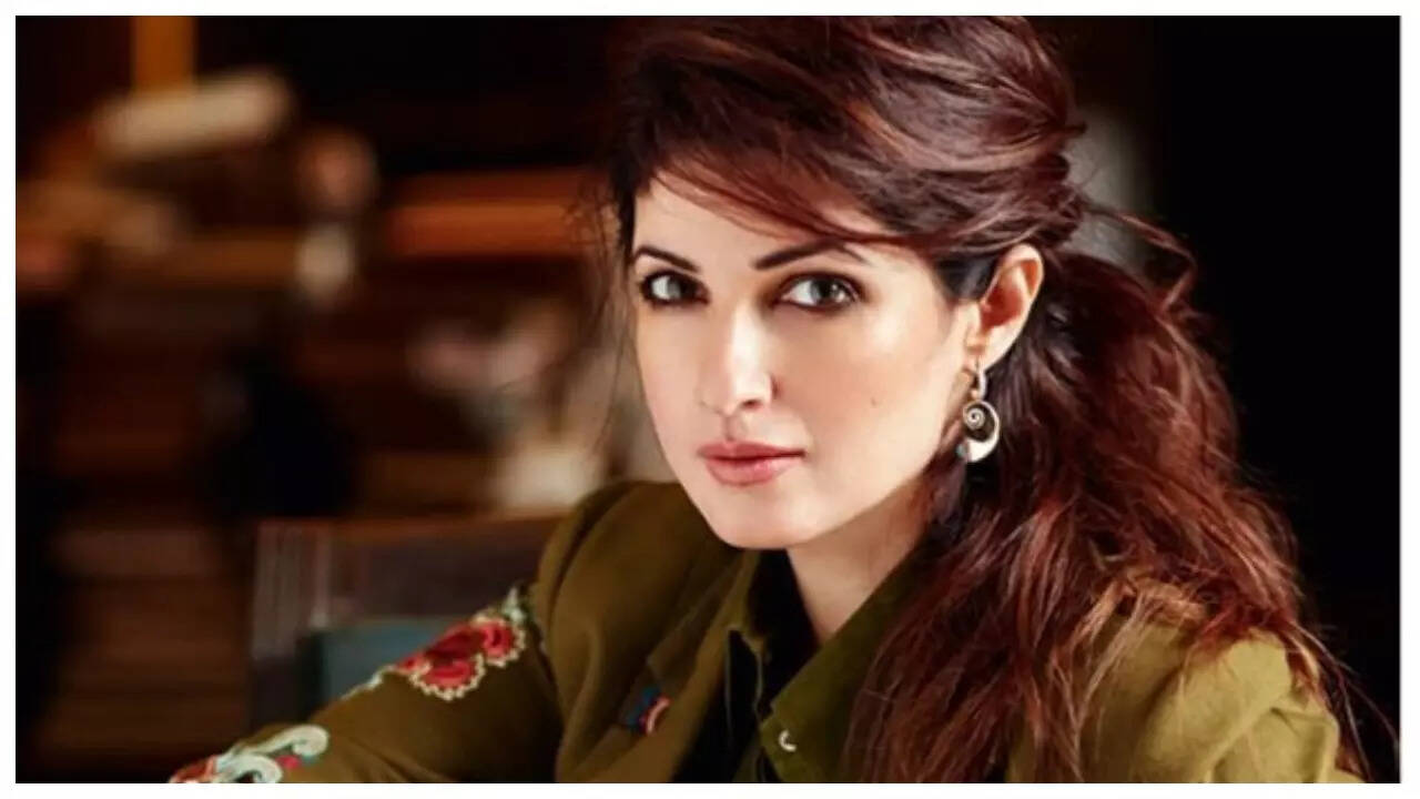 Twinkle makes acting comeback with hilarious video