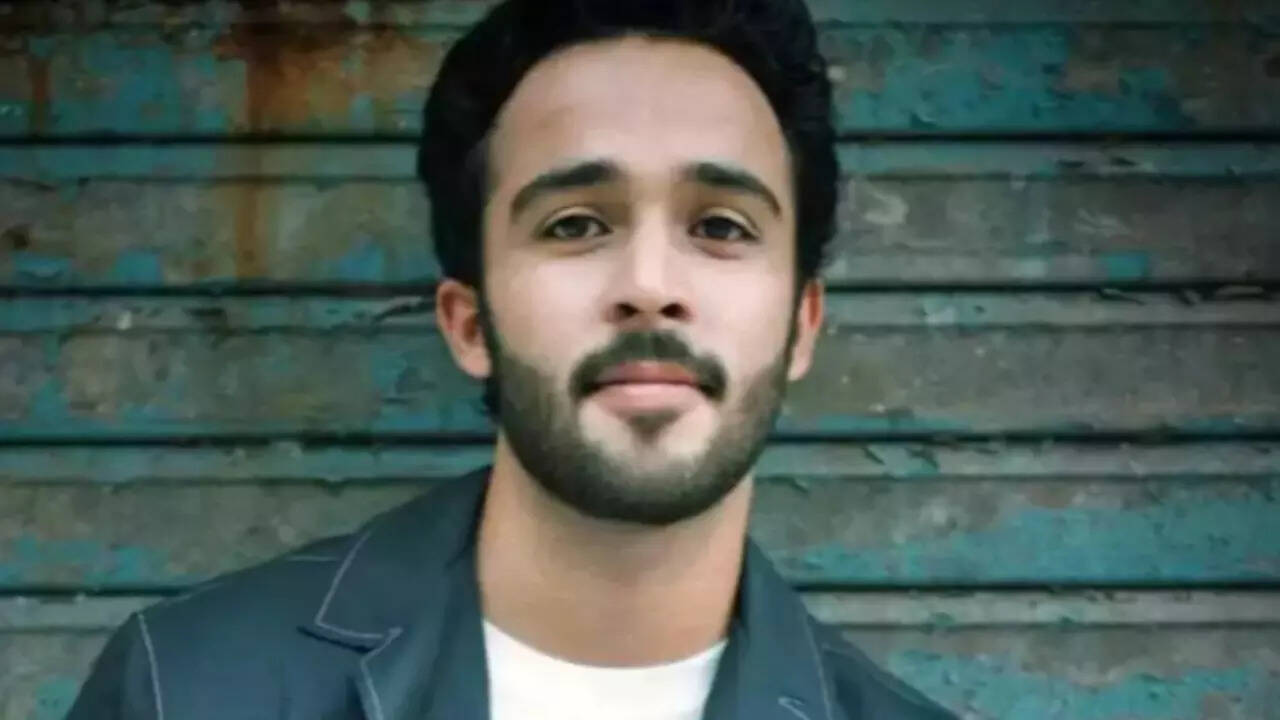 Zahan reacts to carrying the legacy of the Kapoor family