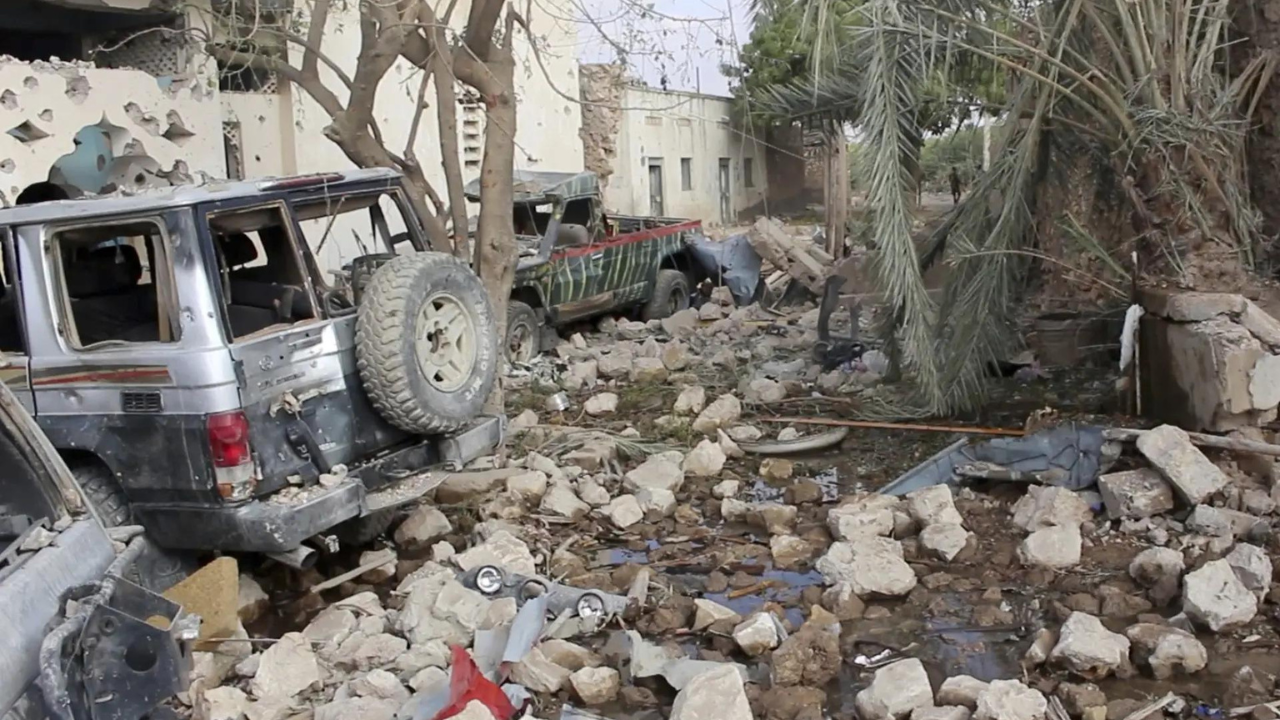 Somali forces end a 24-hour siege by al-Shabab militants on a hotel, leaving all fighters dead